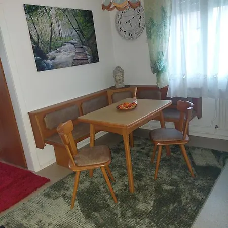 Ferienwohnung Im Ferienhaus Schamberg